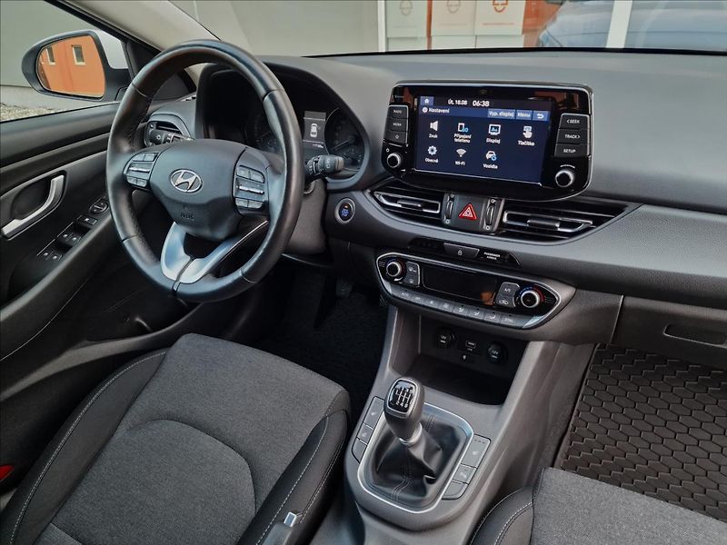 Hyundai i30 1.0T-Gdi Smart Kombi,ČR,1.Maj - fotka 36 z 50