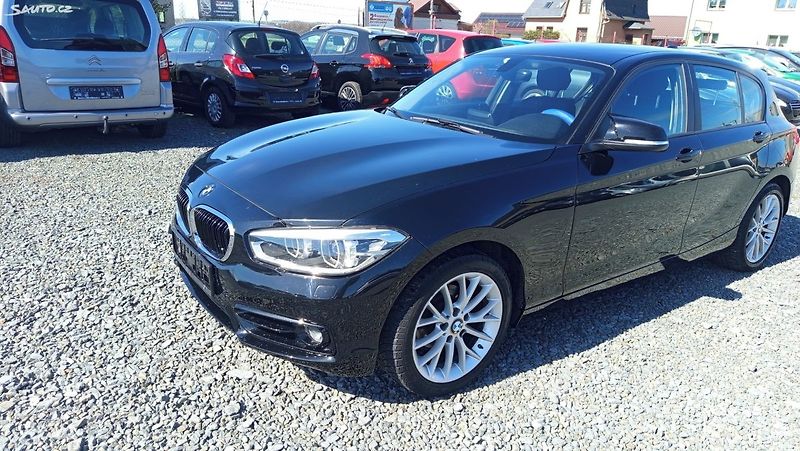 BMW Řada 1 (2017) - fotka 1 z 36
