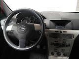 Opel Astra (2007) 1.6i, ČR, AC - náhled 13