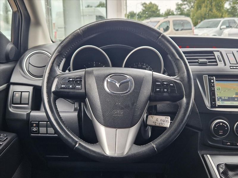 Mazda 5 1,6 MZR-CD 85kW 7MÍST +ALUZIMA - fotka 24 z 40
