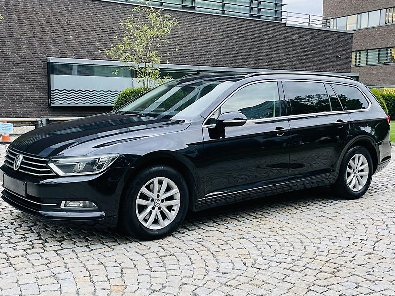 Volkswagen Passat 2.0TDI AUTOMAT VÝHŘEV SENZORY - fotka 5 z 48