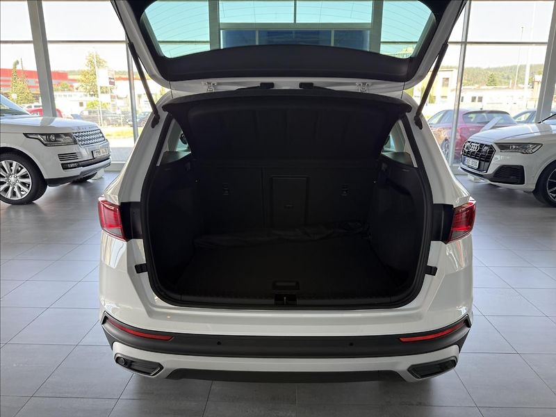 Seat Ateca 1,5   TSI 110kW,STYLE,SERVISKA - fotka 27 z 29