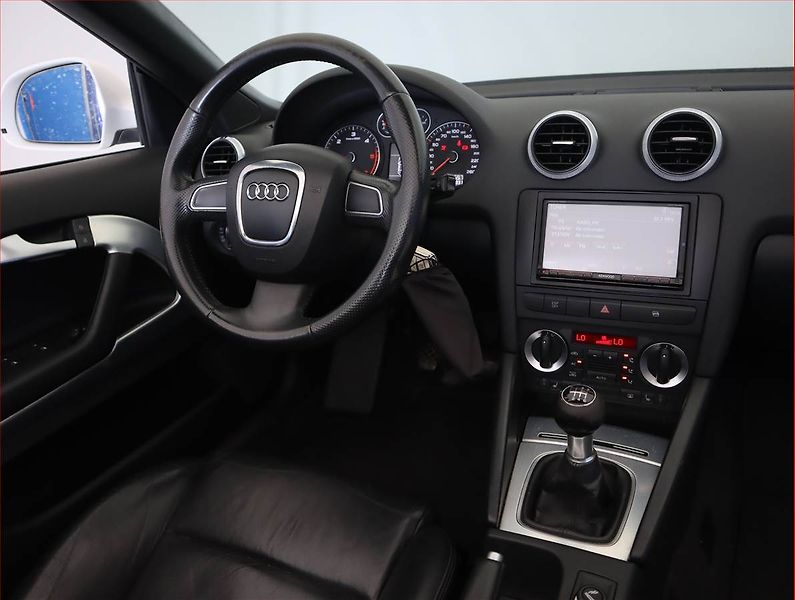 Audi A3 (2009) 2.0 TDI , Tempomat - fotka 7 z 19