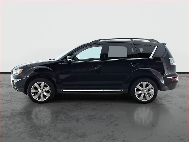 Mitsubishi Outlander (2011) 2.2 DI-D, 4X4, Automat - fotka 3 z 16