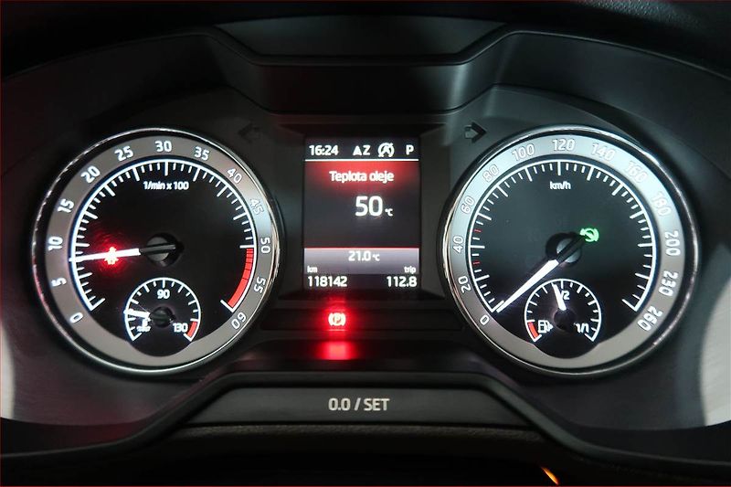 Škoda Octavia (2017) Laurin&Klement 2.0 TDI, 4X4 - fotka 11 z 21