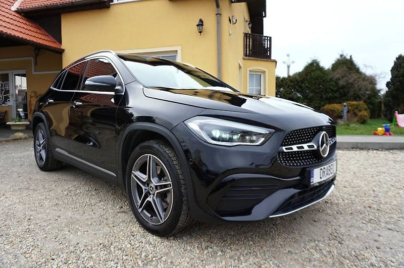 Mercedes-Benz GLA (2023) 4 MATIC 250 165 kW - fotka 1 z 54
