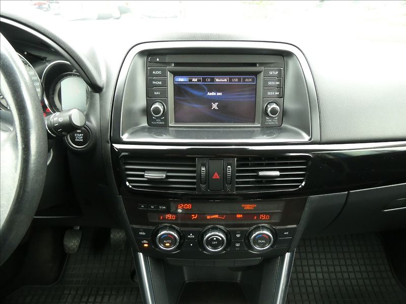 Mazda CX-5 2,0 Skyactiv AWD,serviska,118k - fotka 26 z 40