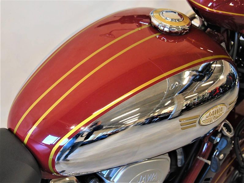 Jawa 300 CL (2026) 350 CL - fotka 10 z 25