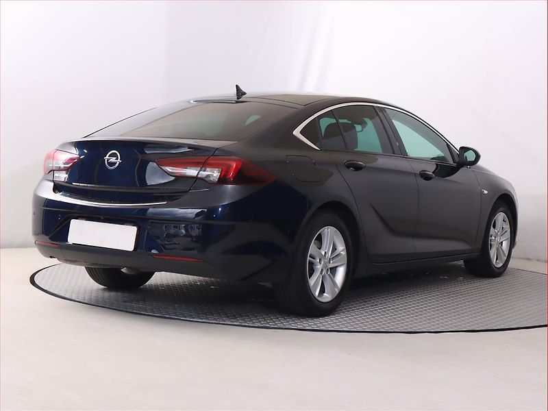 Opel Insignia (2020) 1.5 Turbo, Automat, Serv.kniha - fotka 5 z 21