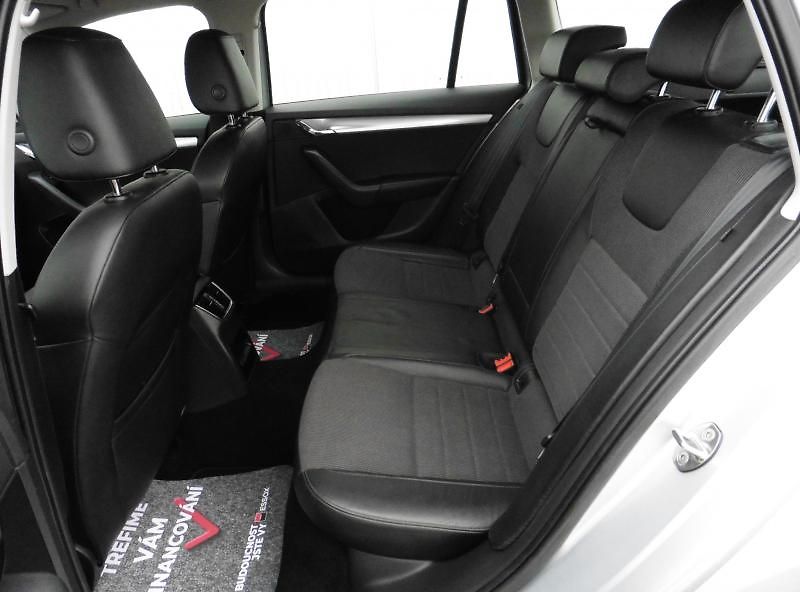 Škoda Octavia III Combi 1,4 TSi Style - fotka 9 z 14