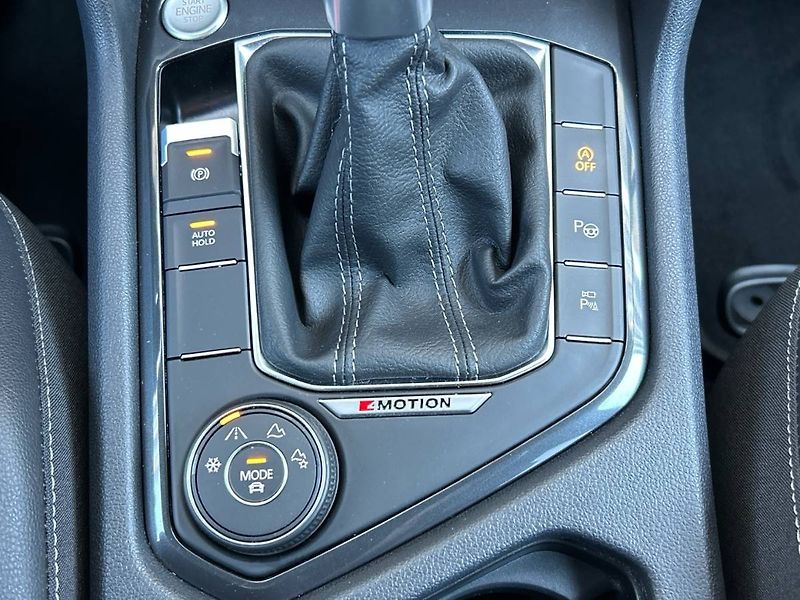 Volkswagen Tiguan Allspace (2021) 2.0 TDI 7DSG 4MOTION R-Line - fotka 24 z 35