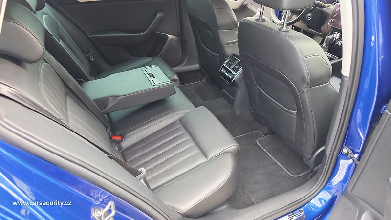 Škoda Superb (2019) Canton,Virtual,Webasto,Masáž - fotka 18 z 36