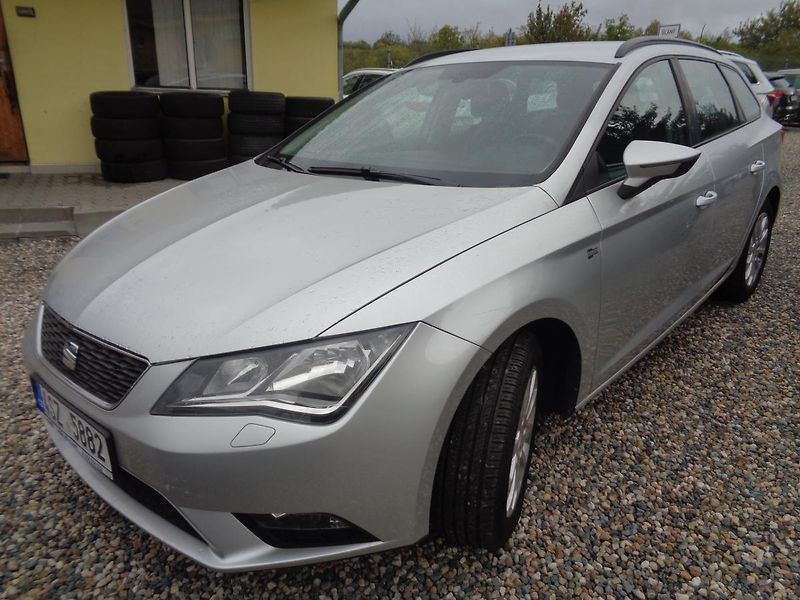Seat Leon 1,6 TDI - fotka 2 z 13