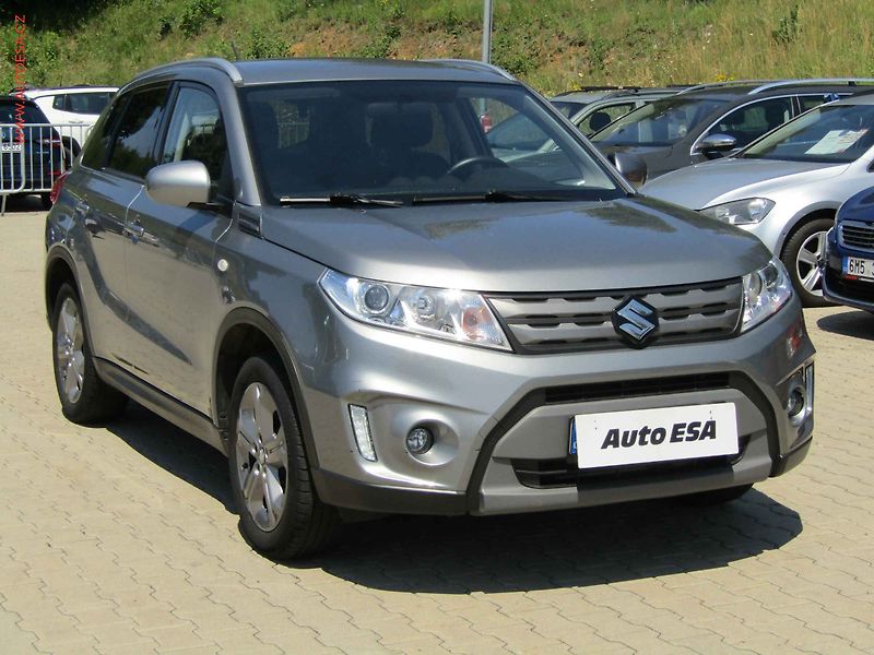 Suzuki Vitara (2017) 1.6i 4x4, ČR, Klima, temp - fotografie inzerátu