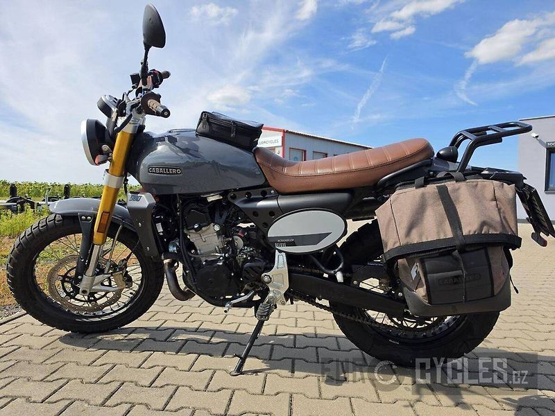 Fantic Caballero 500 Rally (2025) Caballero 500 Deluxe - fotka 13 z 18