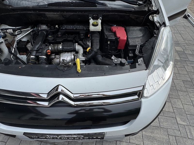 Citroën Berlingo (2015) 1.6 HDi XTR - fotka 25 z 27