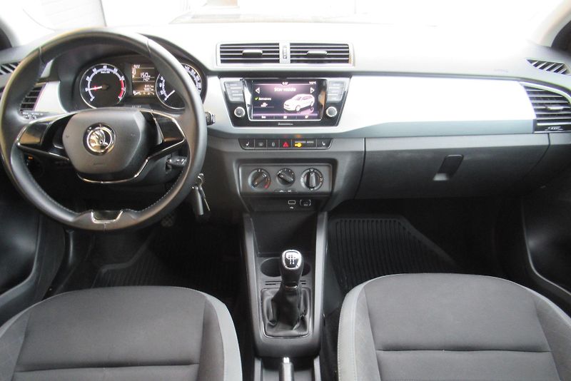 Škoda Fabia 1.0 TSi KLIMA VYHŘ. SEDADLA - fotka 10 z 25