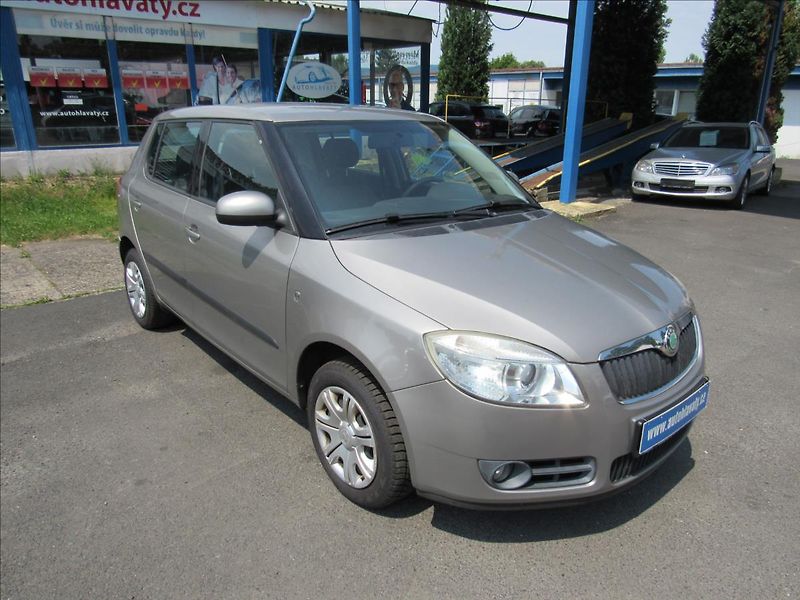 Škoda Fabia 1,2 HTP 44KW Ambiente - fotka 3 z 29