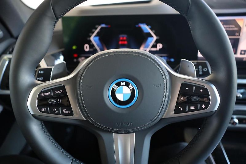 BMW X5 xDrive50e - fotka 34 z 35