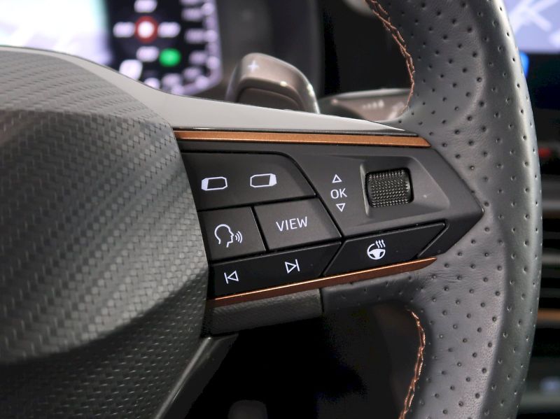 Cupra Formentor (2024) 1.5TSI 110KW DSG - fotka 23 z 45