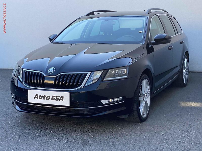 Škoda Octavia (2019) 2.0 TSi, Style, DSG, LED, TZ - fotka 3 z 18