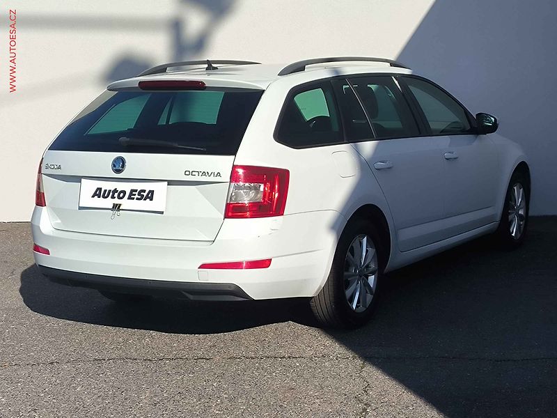 Škoda Octavia (2017) 1.6 TDi, Ambition - fotka 4 z 21