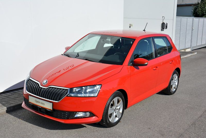 Škoda Fabia (2022) 1.0 TSI 70 kW Ambition PLUS - fotka 6 z 24