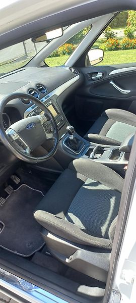 Ford S-MAX (2014) model Winner Plus - fotka 7 z 16