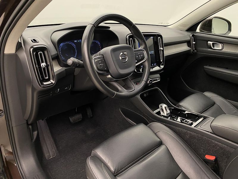 Volvo XC40 T4 AWD INSCRIPTION AUT CZ - fotka 4 z 47