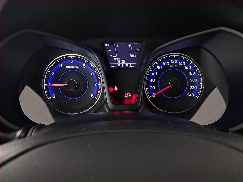 Hyundai ix20 (2014) 1.4 CVVT, LPG, Serv.kniha - fotka 11 z 16