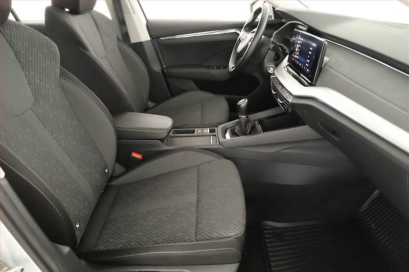 Škoda Octavia (2021) Style 1.5 TSI, ČR,1.maj - fotka 7 z 13