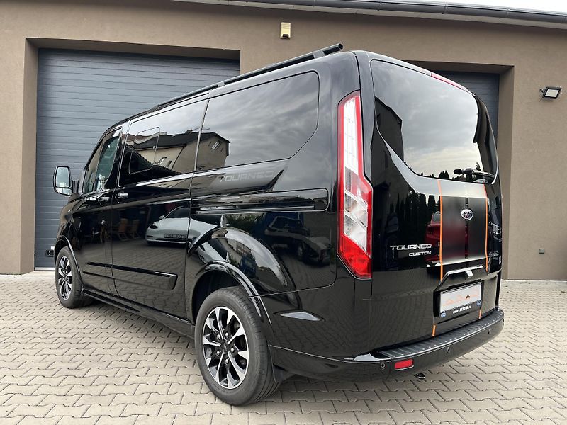 Ford Tourneo Custom (2018) 2.0TDCi 125Kw,AT,Sport L1, DPH - fotka 11 z 43