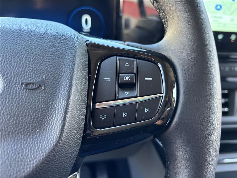 Ford Tourneo Custom 2,0 125kW Titanium X AWD L1 - fotka 30 z 36