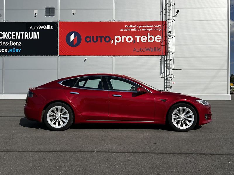 Tesla Model S 75D 386kW MCU2 SOH 91%  - fotka 3 z 27