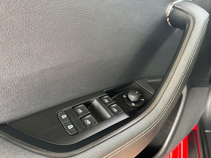 Škoda Superb (2020) 1.5TSi VIRTUAL,KAMERA,SERVIS - fotka 10 z 24