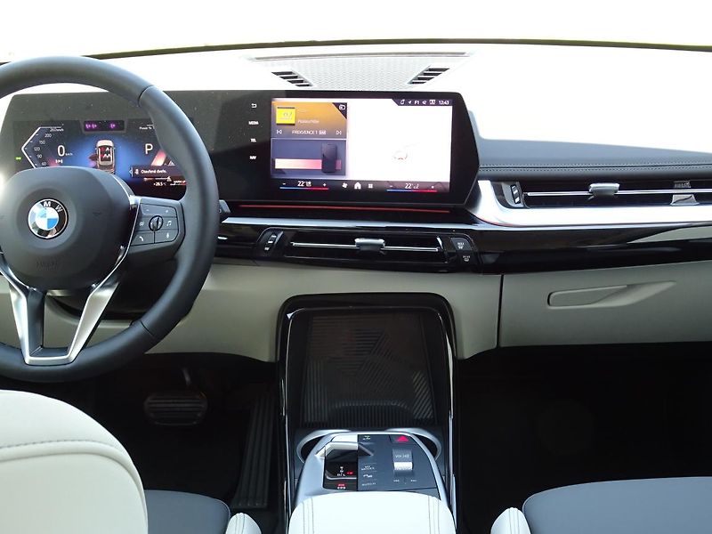 BMW X1 sDrive18i - fotka 6 z 7