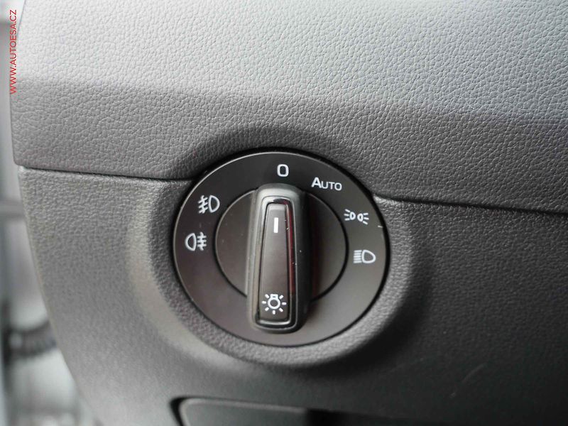 Škoda Octavia (2018) 1.4 TSI, ČR, Style - fotka 15 z 25