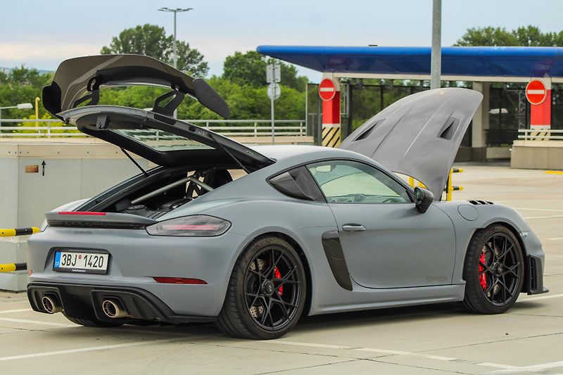 Porsche Cayman (2024) GT4RS WEISSACH - fotka 12 z 24