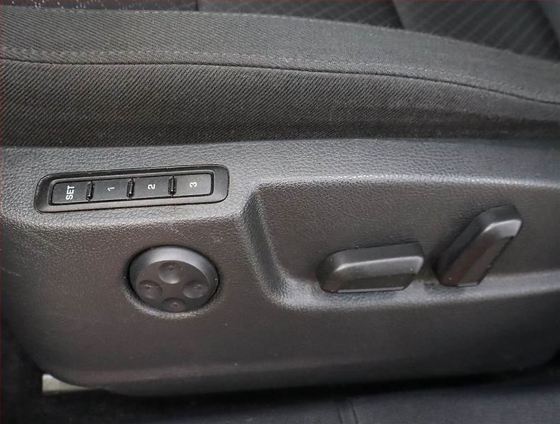 Škoda Superb (2015) Style 2.0 TDI, Navi, Xenony - fotka 22 z 22