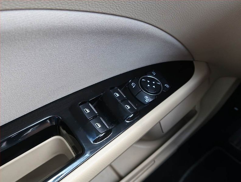 Ford Mondeo (2018) 2.0 TDCI, 4X4, Navi, Tempomat - fotka 18 z 20