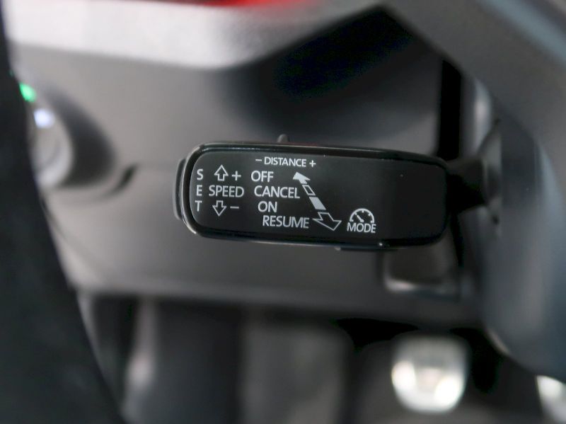 Škoda Kamiq (2025) MONTE CARLO 1.0TSI 85KW PANORA - fotka 34 z 38