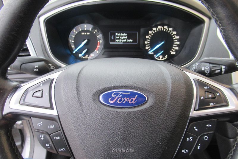 Ford Mondeo 2.0 TDCi AUT. KLIMA NAVIGACE - fotka 11 z 18