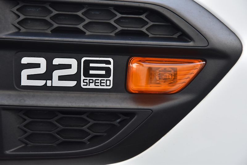 Ford Ranger 2.2 TDCi XLT DC 4X4, KLIMA, ČR - fotka 7 z 50