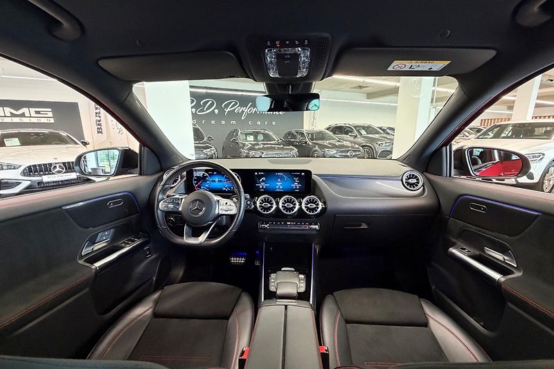 Mercedes-Benz GLA (2021) GLA 220d 4Matic AMG Line - fotka 62 z 121