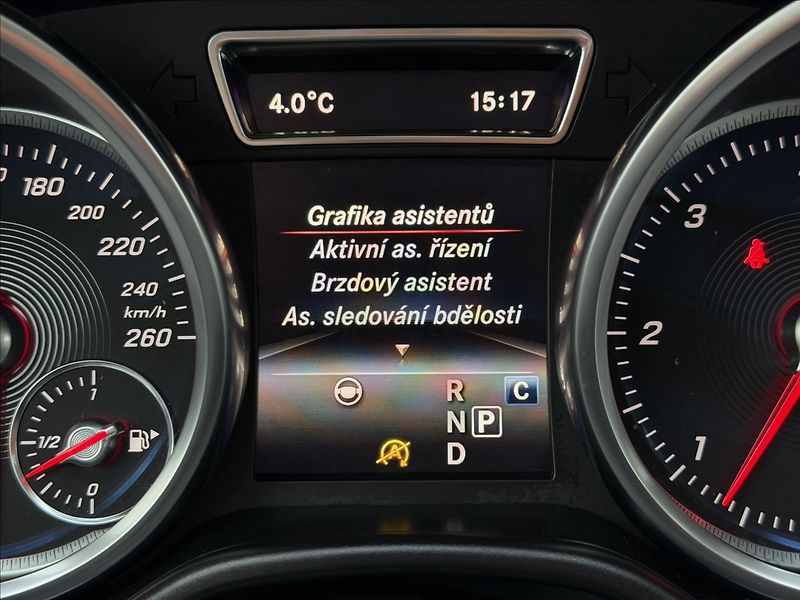 Mercedes-Benz GLE 350d Coupe 4Matic - fotka 22 z 31