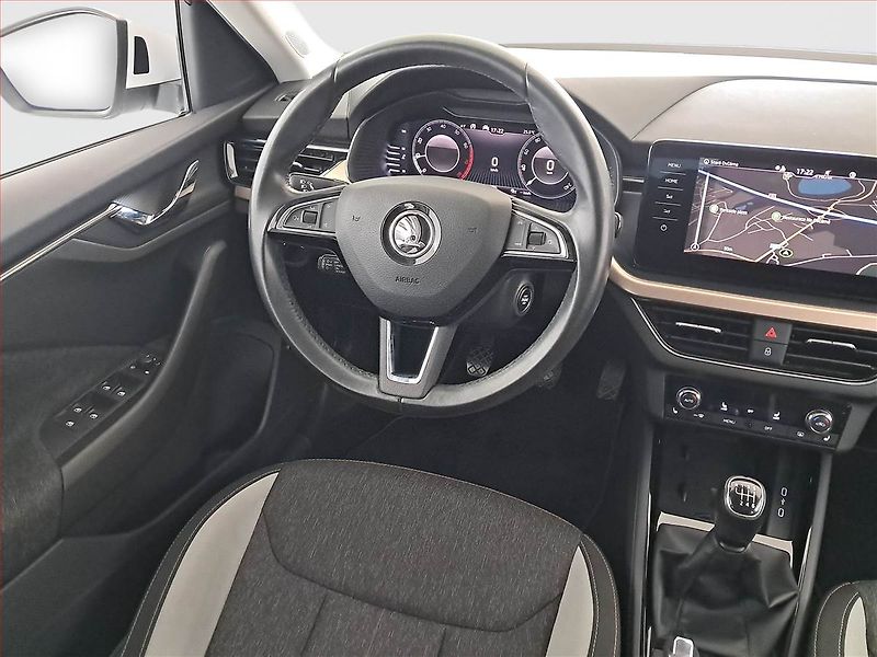 Škoda Kamiq (2019) Style 1.0 TSI, Serv.kniha - fotka 7 z 17