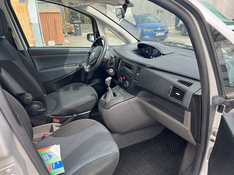 Fiat Idea 1.4 16V - fotka 10 z 15