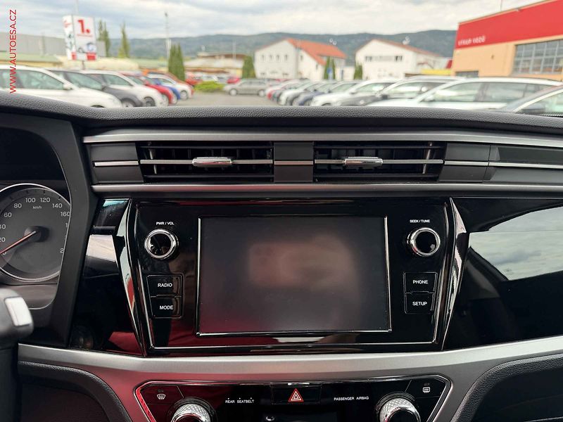 SsangYong Korando (2020) 1.5 T-GDi, 1.maj,ČR - fotka 13 z 18