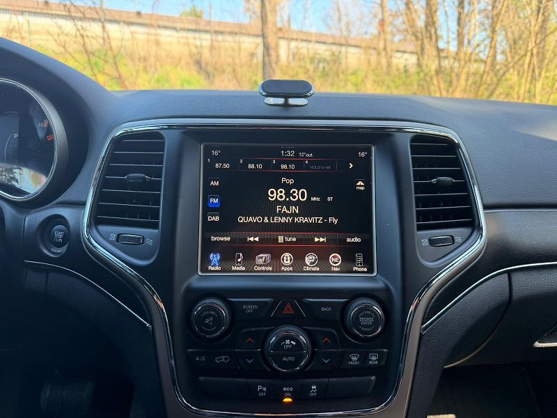 Jeep Grand Cherokee (2016) 3.0 / 184 kW 4x4  - fotka 9 z 10