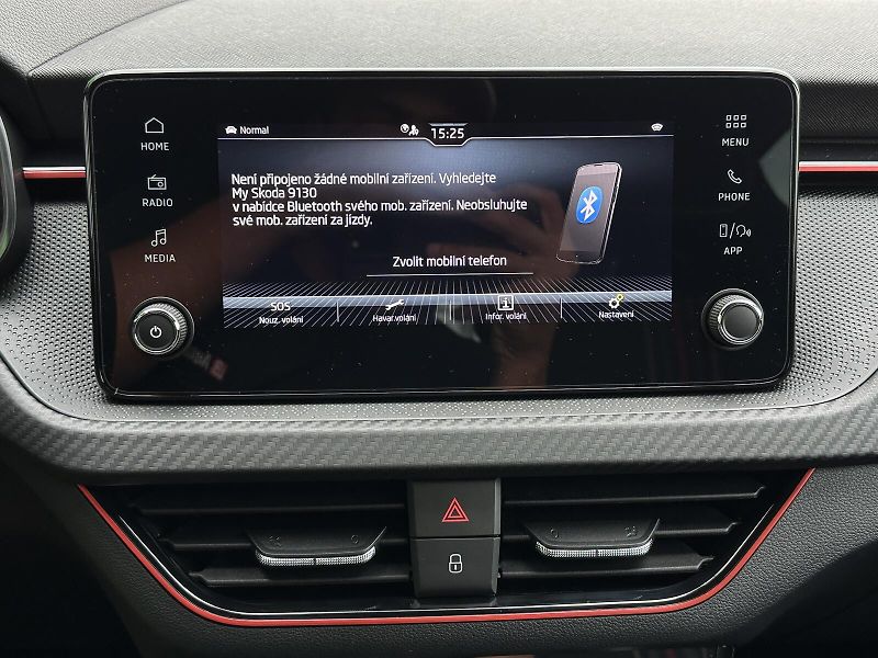 Škoda Scala 1.0TSi 116PS Monte Carlo Matri - fotka 28 z 44